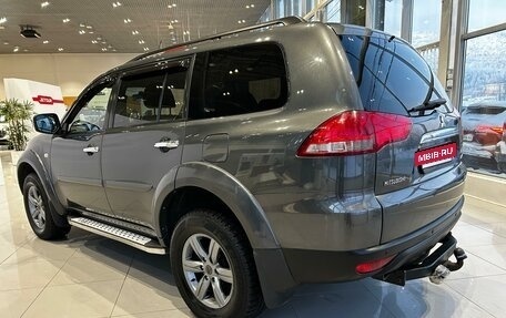 Mitsubishi Pajero Sport II рестайлинг, 2013 год, 1 810 000 рублей, 3 фотография