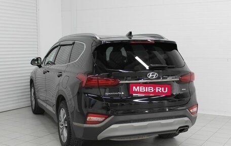 Hyundai Santa Fe III рестайлинг, 2018 год, 2 800 000 рублей, 7 фотография