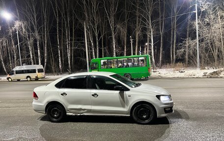 Volkswagen Polo VI (EU Market), 2017 год, 650 000 рублей, 4 фотография