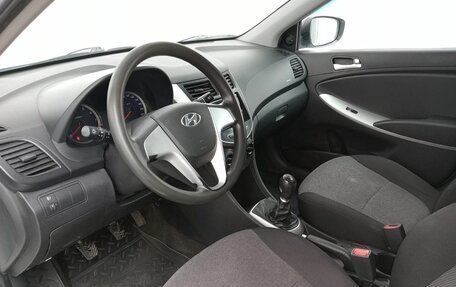 Hyundai Solaris II рестайлинг, 2012 год, 759 000 рублей, 20 фотография