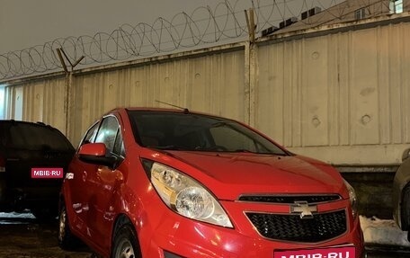 Chevrolet Spark III, 2011 год, 690 000 рублей, 1 фотография