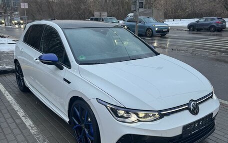 Volkswagen Golf R, 2023 год, 2 фотография