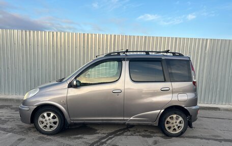 Toyota Yaris Verso, 2004 год, 600 000 рублей, 15 фотография