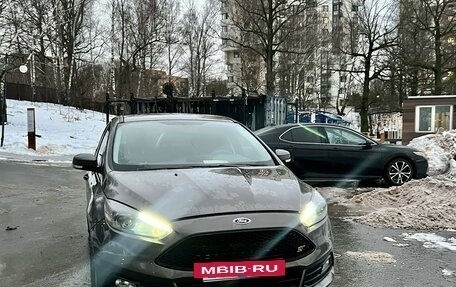 Ford Focus III, 2013 год, 990 000 рублей, 16 фотография