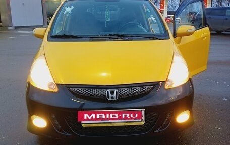 Honda Jazz I рестайлинг, 2008 год, 800 000 рублей, 22 фотография