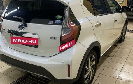 Toyota Aqua I, 2018 год, 1 450 000 рублей, 9 фотография