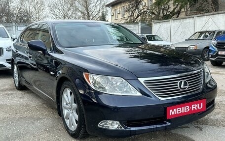 Lexus LS IV, 2007 год, 2 270 000 рублей, 3 фотография