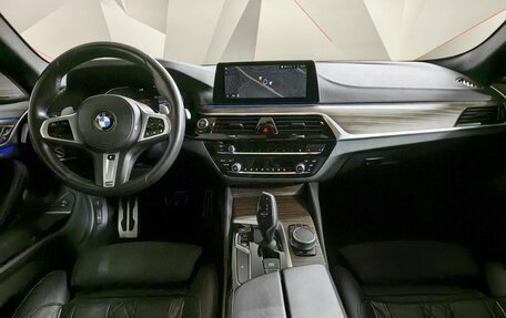 BMW 5 серия, 2019 год, 5 300 000 рублей, 7 фотография