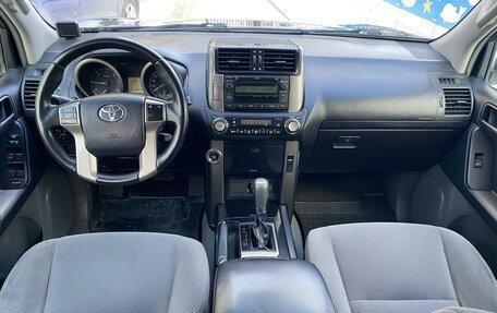 Toyota Land Cruiser Prado 150 рестайлинг 2, 2012 год, 2 650 000 рублей, 15 фотография