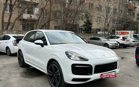 Porsche Cayenne III, 2022 год, 15 990 000 рублей, 3 фотография