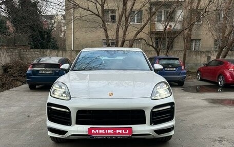 Porsche Cayenne III, 2022 год, 15 990 000 рублей, 2 фотография