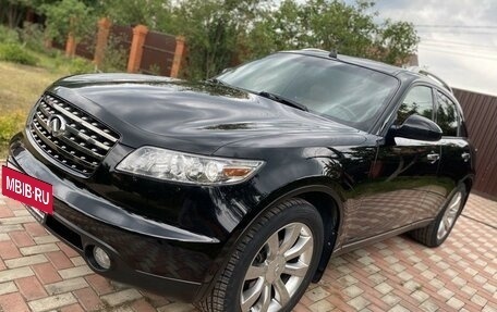 Infiniti FX I, 2005 год, 1 290 000 рублей, 4 фотография