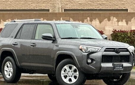 Toyota 4Runner V, 2023 год, 9 369 000 рублей, 2 фотография