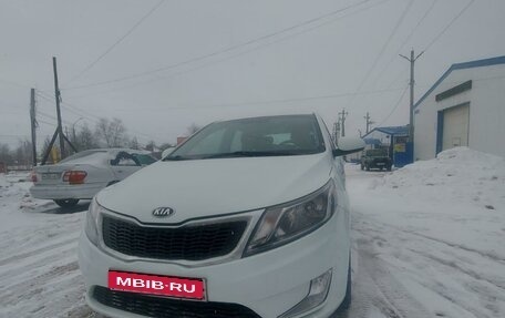 KIA Rio III рестайлинг, 2014 год, 800 000 рублей, 1 фотография