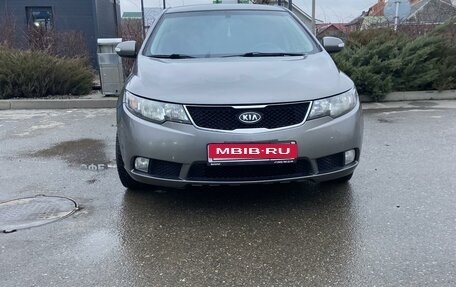 KIA Cerato III, 2010 год, 820 000 рублей, 1 фотография