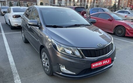 KIA Rio III рестайлинг, 2012 год, 935 000 рублей, 1 фотография