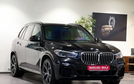 BMW X5, 2019 год, 8 490 000 рублей, 3 фотография