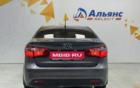 KIA Rio III рестайлинг, 2013 год, 850 000 рублей, 4 фотография