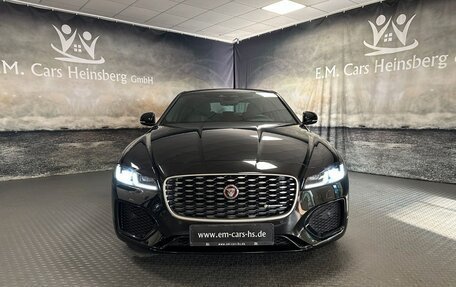 Jaguar XF II, 2023 год, 5 670 000 рублей, 2 фотография