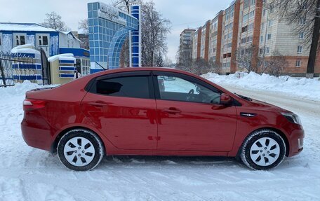 KIA Rio III рестайлинг, 2011 год, 800 000 рублей, 10 фотография