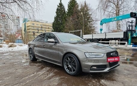 Audi A4, 2013 год, 1 700 000 рублей, 5 фотография