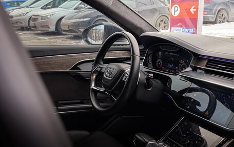 Audi A8, 2018 год, 5 000 000 рублей, 18 фотография