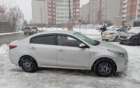 KIA Rio IV, 2019 год, 1 050 000 рублей, 4 фотография