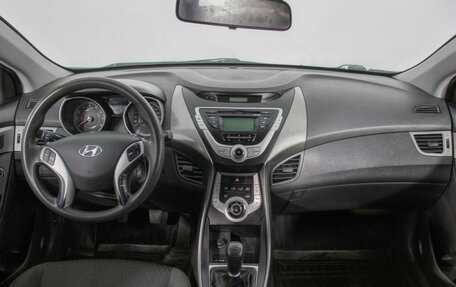 Hyundai Elantra V, 2011 год, 880 000 рублей, 13 фотография