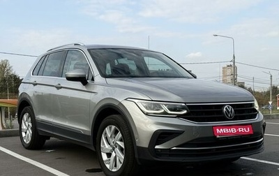 Volkswagen Tiguan II, 2021 год, 3 100 000 рублей, 1 фотография