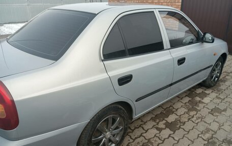 Hyundai Accent II, 2010 год, 650 000 рублей, 3 фотография