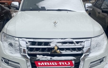 Mitsubishi Pajero IV, 2020 год, 5 150 000 рублей, 4 фотография