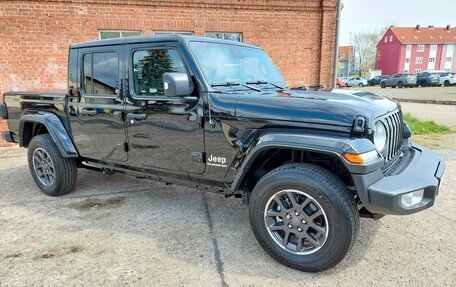 Jeep Gladiator, 2023 год, 7 820 000 рублей, 3 фотография