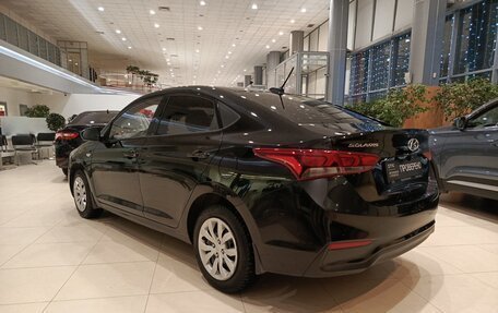 Hyundai Solaris II рестайлинг, 2019 год, 1 425 000 рублей, 11 фотография