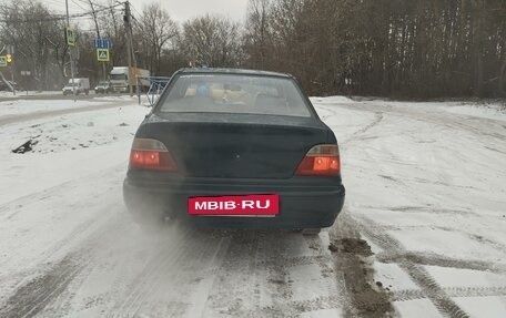 Daewoo Nexia I рестайлинг, 2003 год, 250 000 рублей, 2 фотография