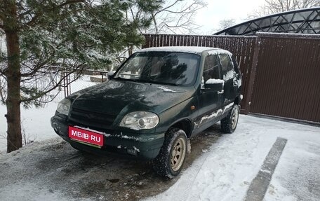 Chevrolet Niva I рестайлинг, 2003 год, 385 000 рублей, 1 фотография