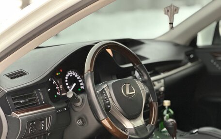 Lexus ES VII, 2013 год, 2 500 000 рублей, 19 фотография