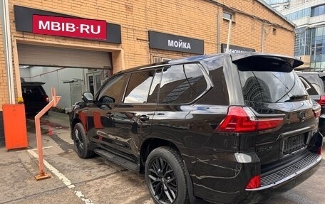 Lexus LX III, 2018 год, 9 500 000 рублей, 3 фотография