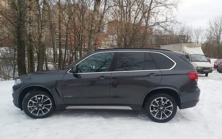 BMW X5, 2017 год, 4 800 000 рублей, 2 фотография