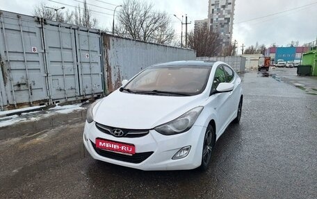 Hyundai Elantra V, 2012 год, 870 000 рублей, 1 фотография