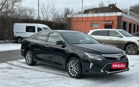 Toyota Camry, 2018 год, 2 700 000 рублей, 7 фотография