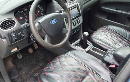 Ford Focus II рестайлинг, 2005 год, 400 000 рублей, 2 фотография