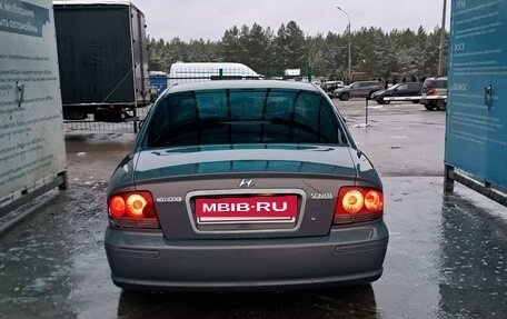 Hyundai Sonata IV рестайлинг, 2001 год, 465 000 рублей, 3 фотография