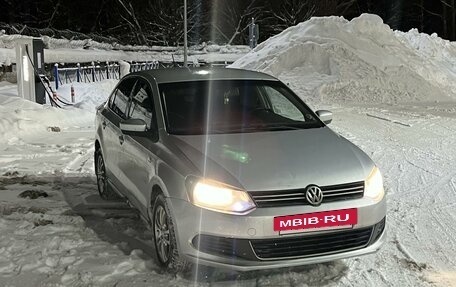 Volkswagen Polo VI (EU Market), 2013 год, 649 000 рублей, 4 фотография