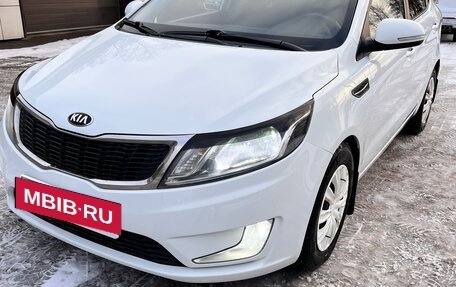 KIA Rio III рестайлинг, 2013 год, 980 000 рублей, 14 фотография