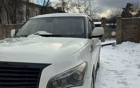 Infiniti QX56, 2012 год, 3 000 000 рублей, 2 фотография