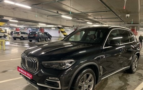 BMW X5, 2019 год, 6 780 000 рублей, 2 фотография