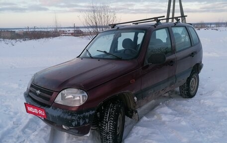 Chevrolet Niva I рестайлинг, 2004 год, 200 000 рублей, 2 фотография