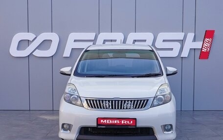 Toyota ISis I, 2013 год, 1 598 000 рублей, 3 фотография