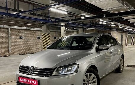 Volkswagen Passat B7, 2012 год, 1 300 000 рублей, 1 фотография