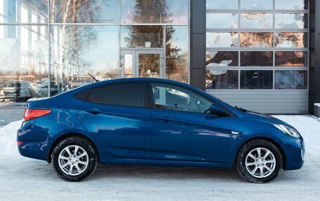 Hyundai Solaris II рестайлинг, 2011 год, 900 000 рублей, 6 фотография